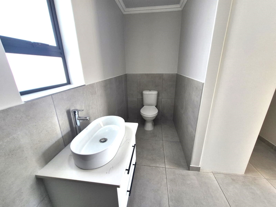 3 Bedroom Property for Sale in Vredenburg Western Cape